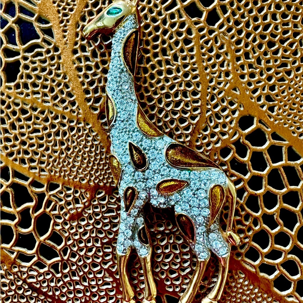 Vintage Giraffe Pin Brooch - Picture 4 of 14